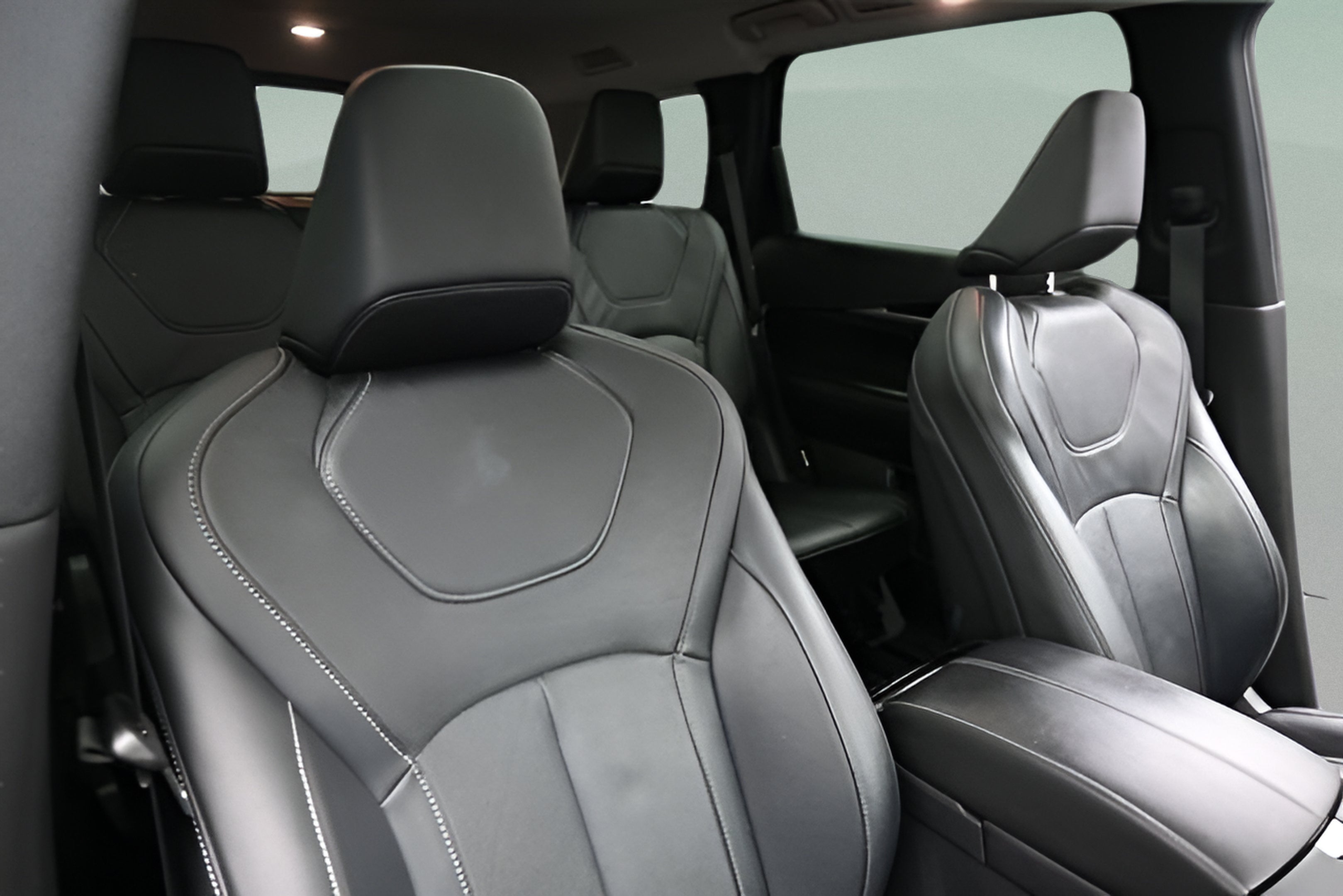 2023 INFINITI QX60 PURE