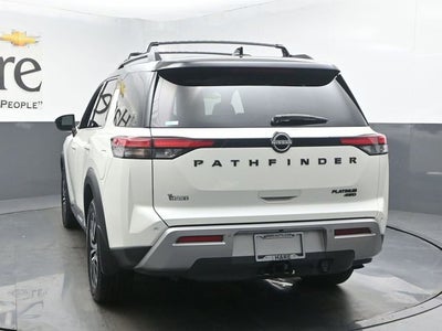 2023 Nissan Pathfinder Platinum