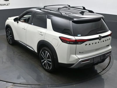 2023 Nissan Pathfinder Platinum