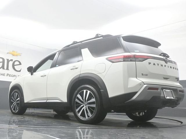2023 Nissan Pathfinder Platinum