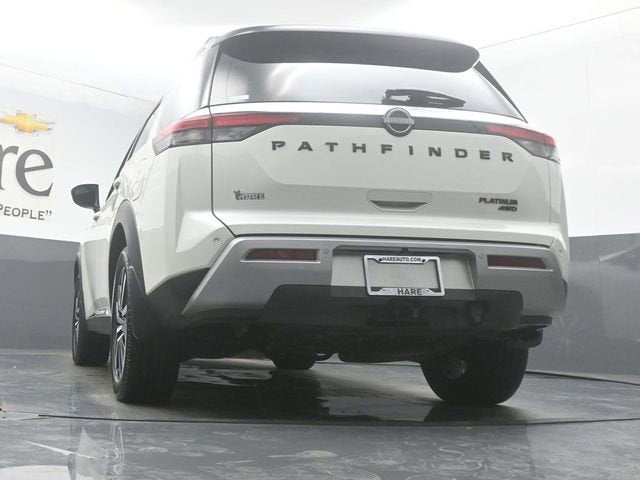 2023 Nissan Pathfinder Platinum