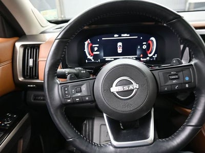 2023 Nissan Pathfinder Platinum