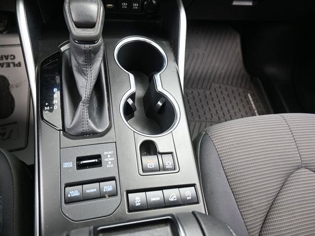 2020 Toyota Highlander LE