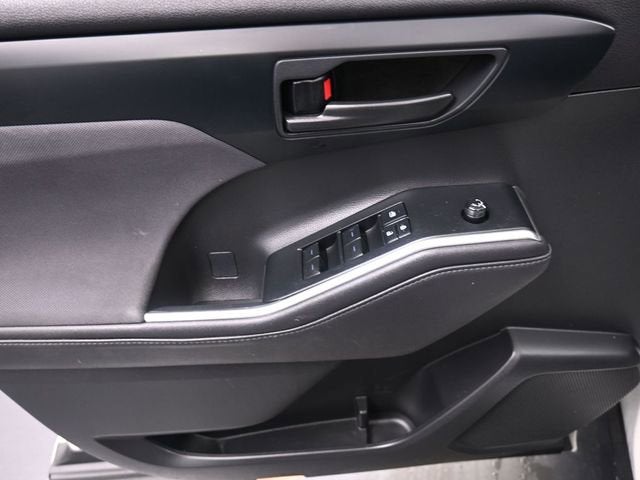 2020 Toyota Highlander LE