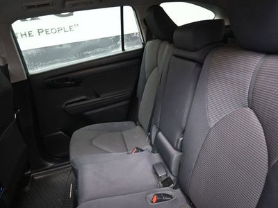 2020 Toyota Highlander LE