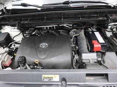 2020 Toyota Highlander LE