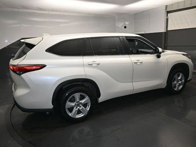 2020 Toyota Highlander LE