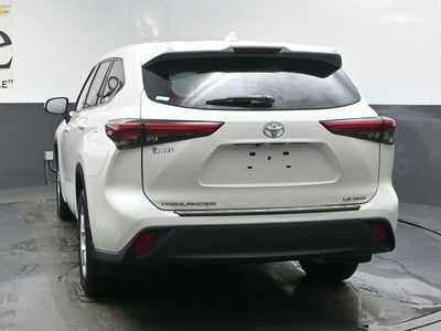 2020 Toyota Highlander LE
