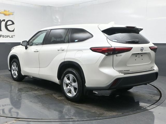 2020 Toyota Highlander LE
