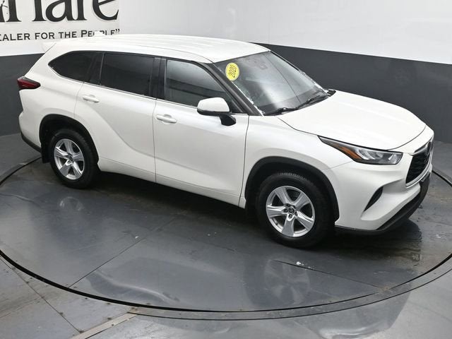 2020 Toyota Highlander LE