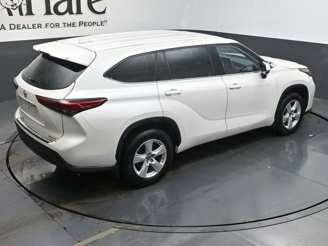 2020 Toyota Highlander LE