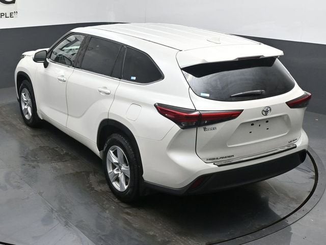 2020 Toyota Highlander LE