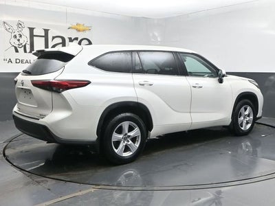2020 Toyota Highlander LE