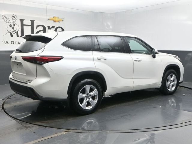 2020 Toyota Highlander LE