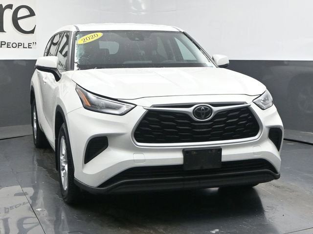 2020 Toyota Highlander LE