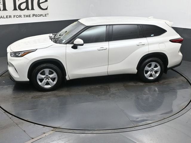 2020 Toyota Highlander LE