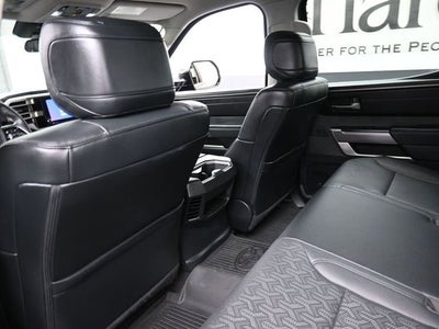 2022 Toyota Tundra 4WD SR5