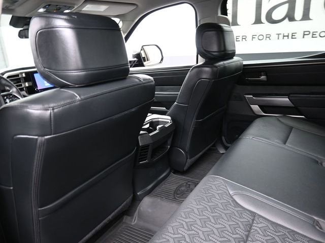 2022 Toyota Tundra 4WD SR5