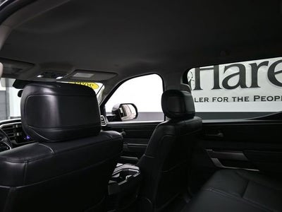 2022 Toyota Tundra 4WD SR5