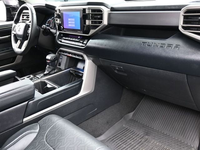 2022 Toyota Tundra 4WD SR5