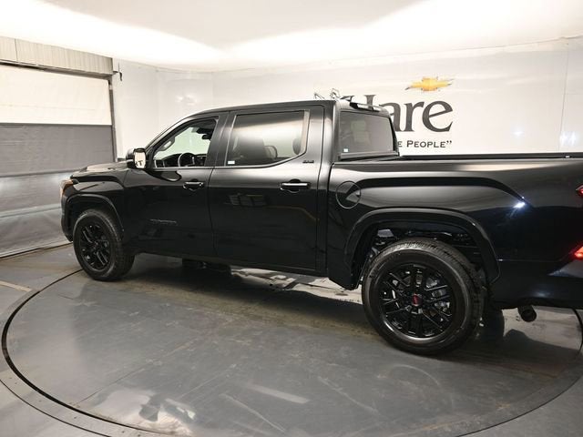 2022 Toyota Tundra 4WD SR5