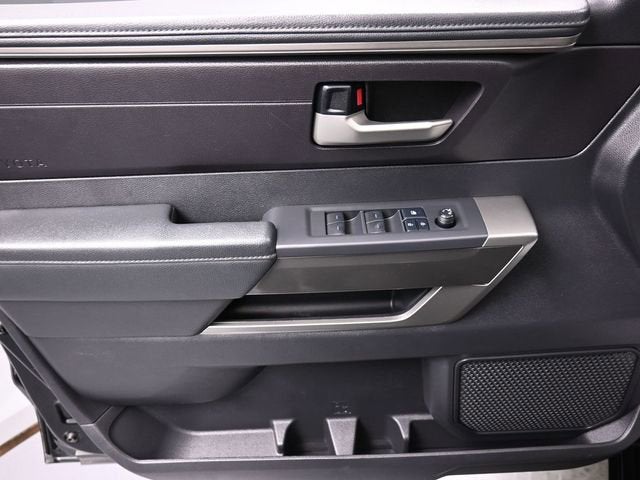 2022 Toyota Tundra 4WD SR5