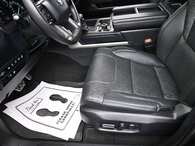 2022 Toyota Tundra 4WD SR5