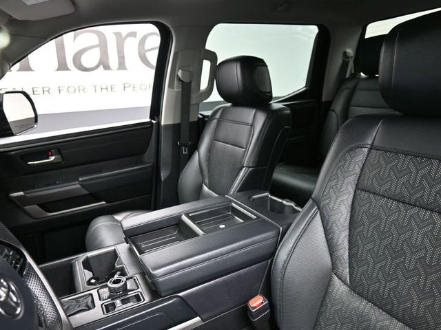 2022 Toyota Tundra 4WD SR5