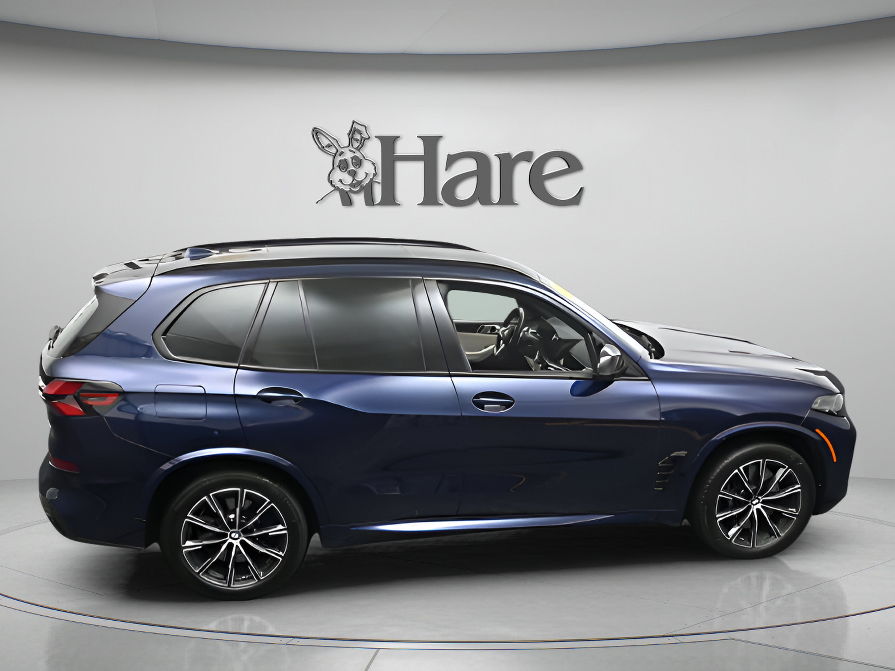 2024 BMW X5 M60i