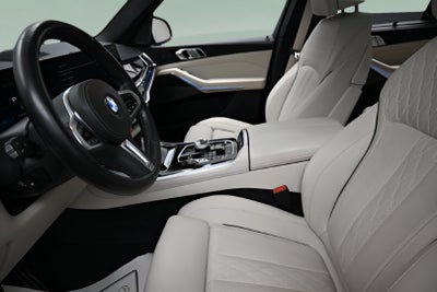 2024 BMW X5 M60i
