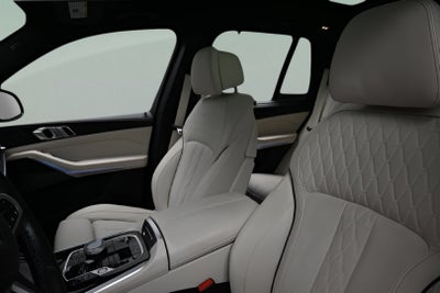 2024 BMW X5 M60i