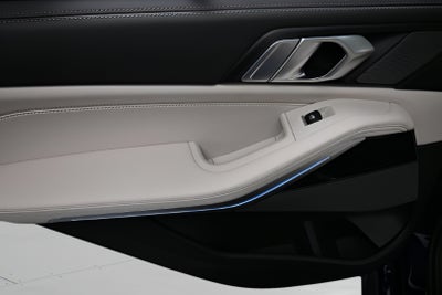 2024 BMW X5 M60i