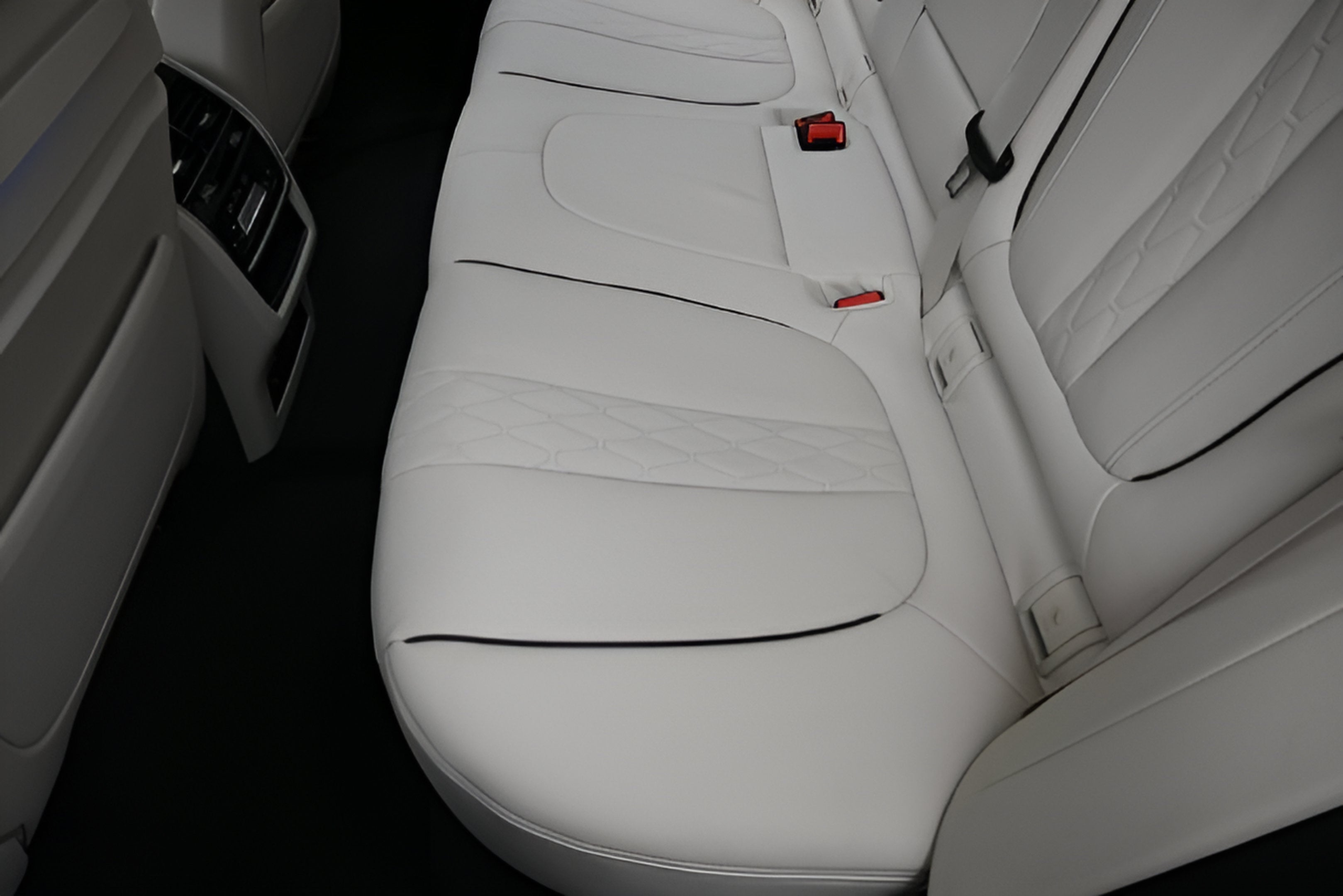 2024 BMW X5 M60i