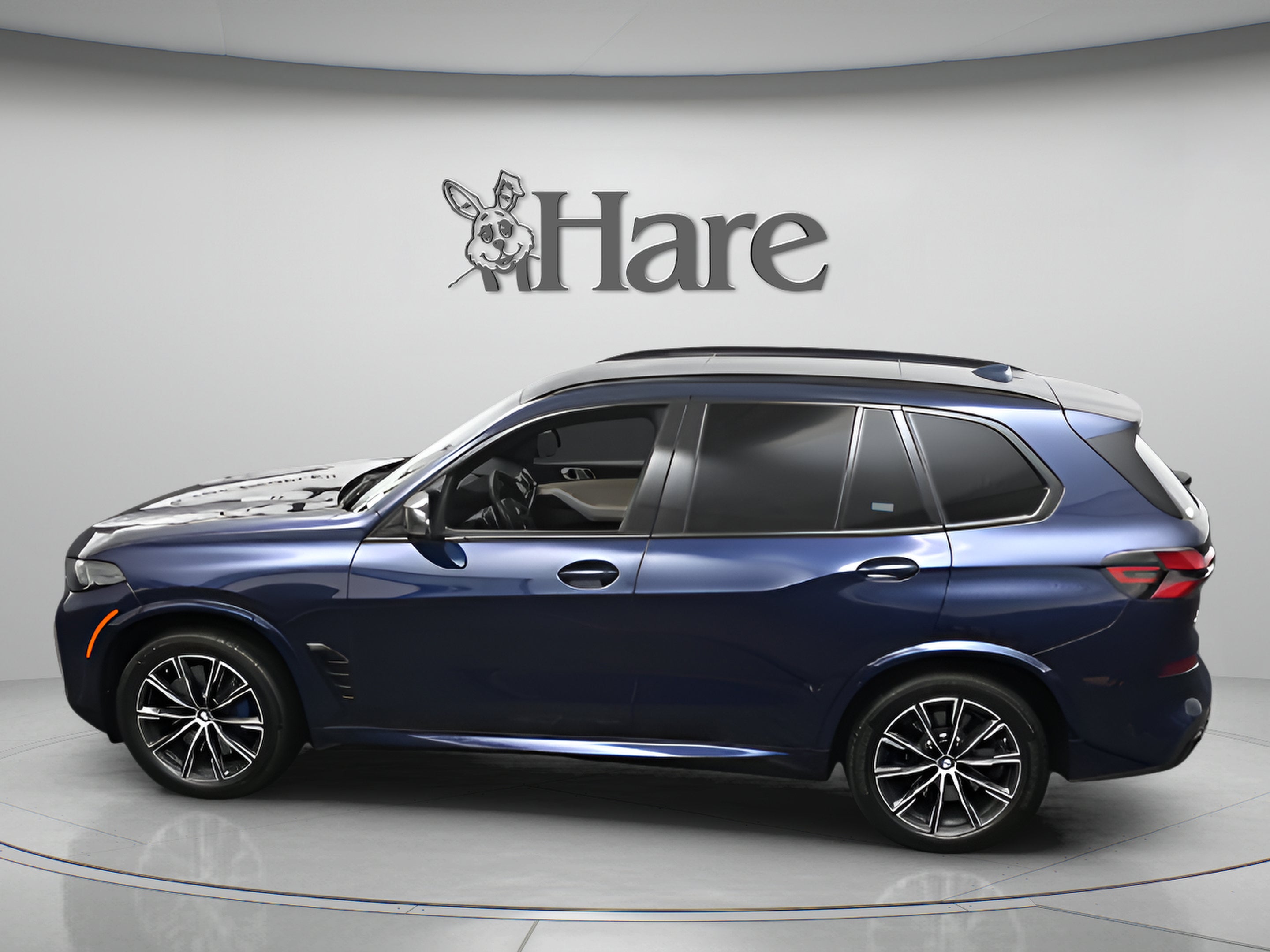 2024 BMW X5 M60i