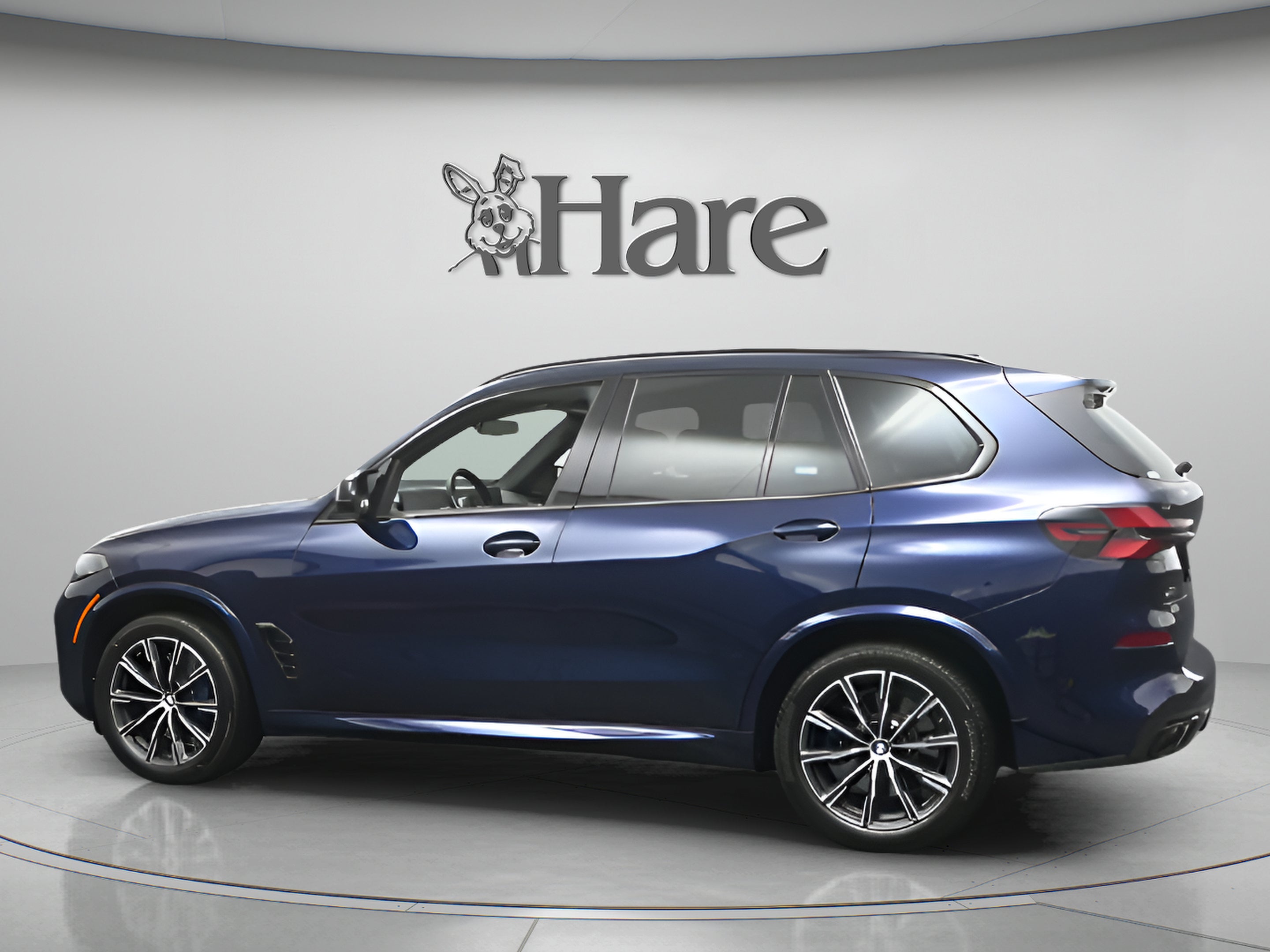 2024 BMW X5 M60i