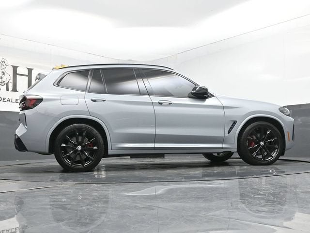 2022 BMW X3 M40i