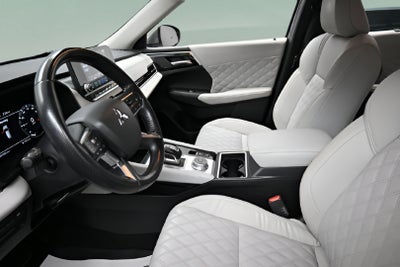 2023 Mitsubishi Outlander SEL 2.5 2WD