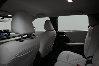 2023 Mitsubishi Outlander SEL 2.5 2WD