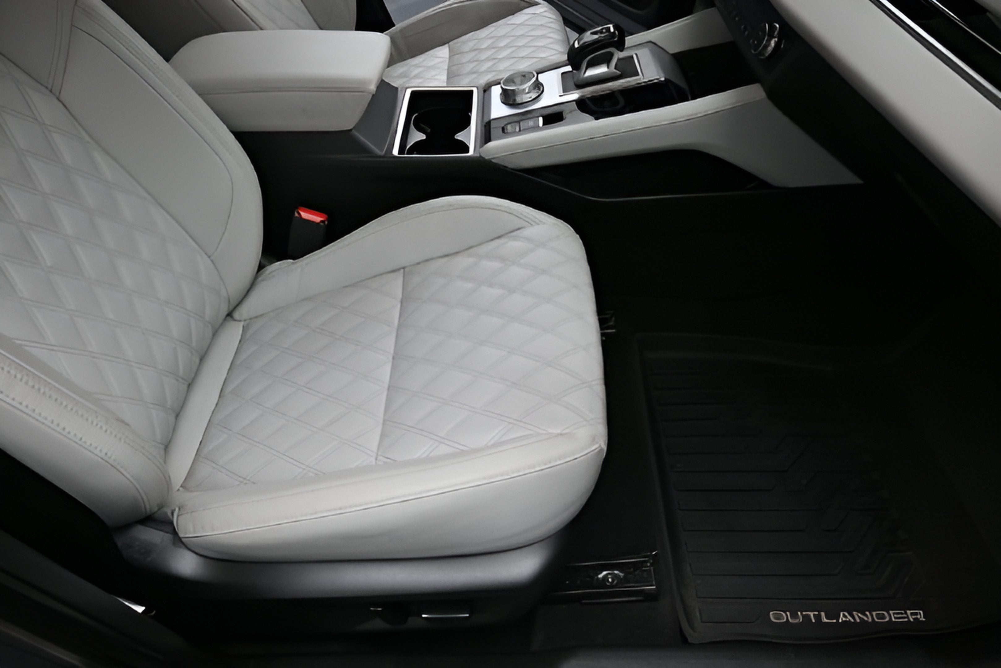 2023 Mitsubishi Outlander SEL 2.5 2WD