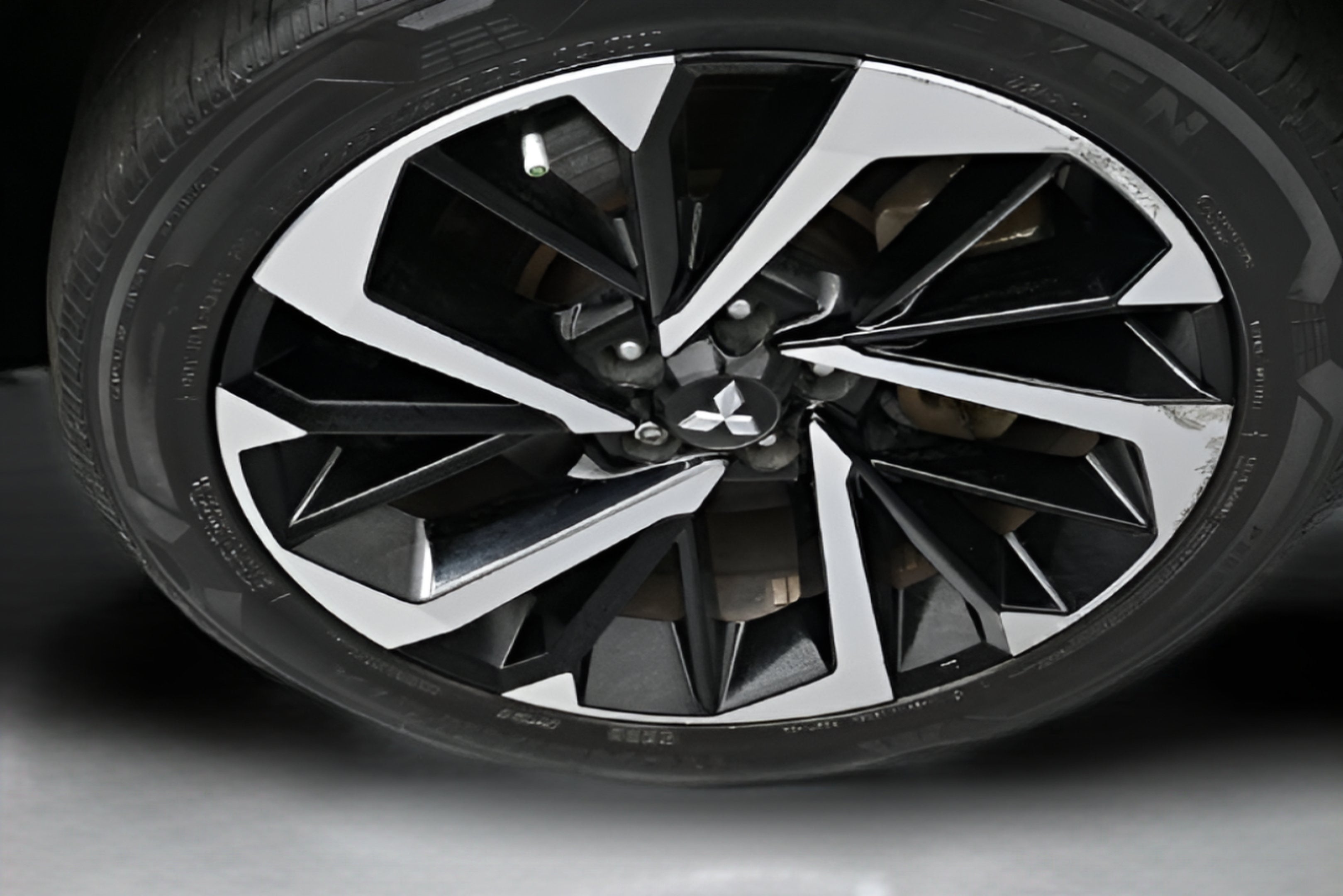 2023 Mitsubishi Outlander SEL 2.5 2WD