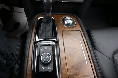 2022 Nissan Armada SL 4WD