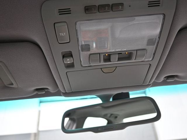 2005 Lexus LS 430 NA