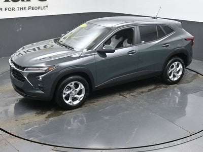 2025 Chevrolet Trax LS