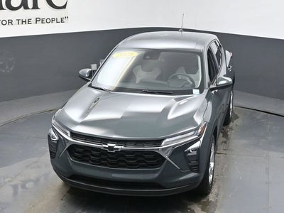 2025 Chevrolet Trax LS