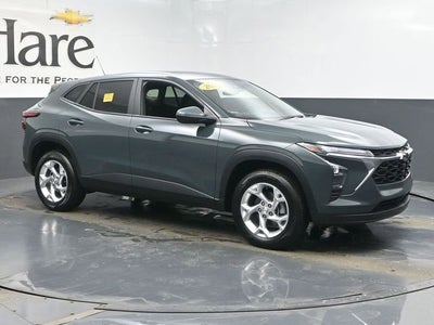 2025 Chevrolet Trax LS