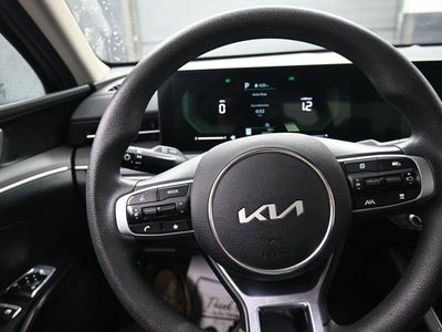 2025 Kia K5 LXS