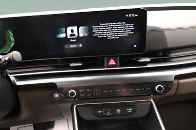 2025 Kia Carnival LXS
