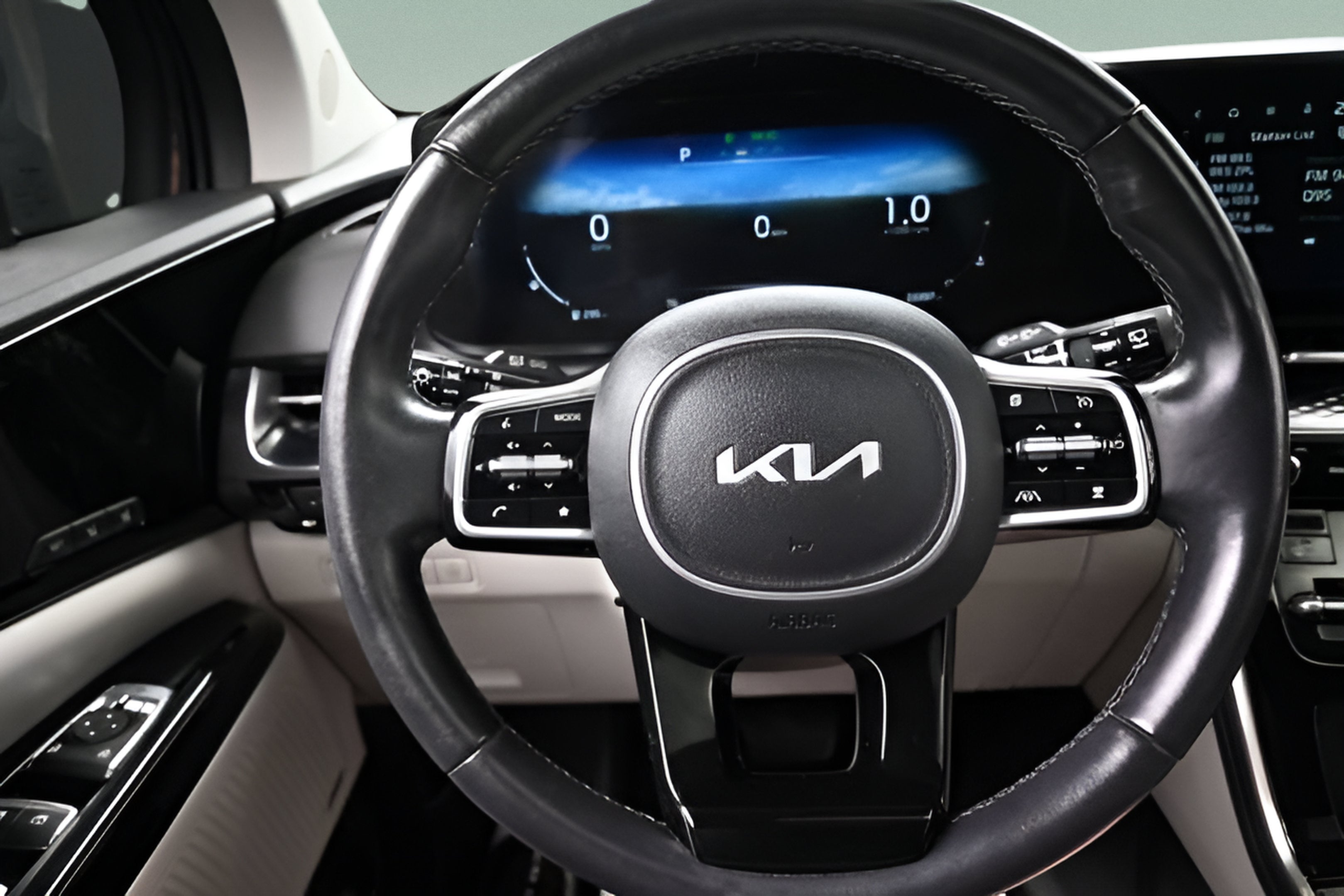 2023 Kia Carnival MPV SX Prestige