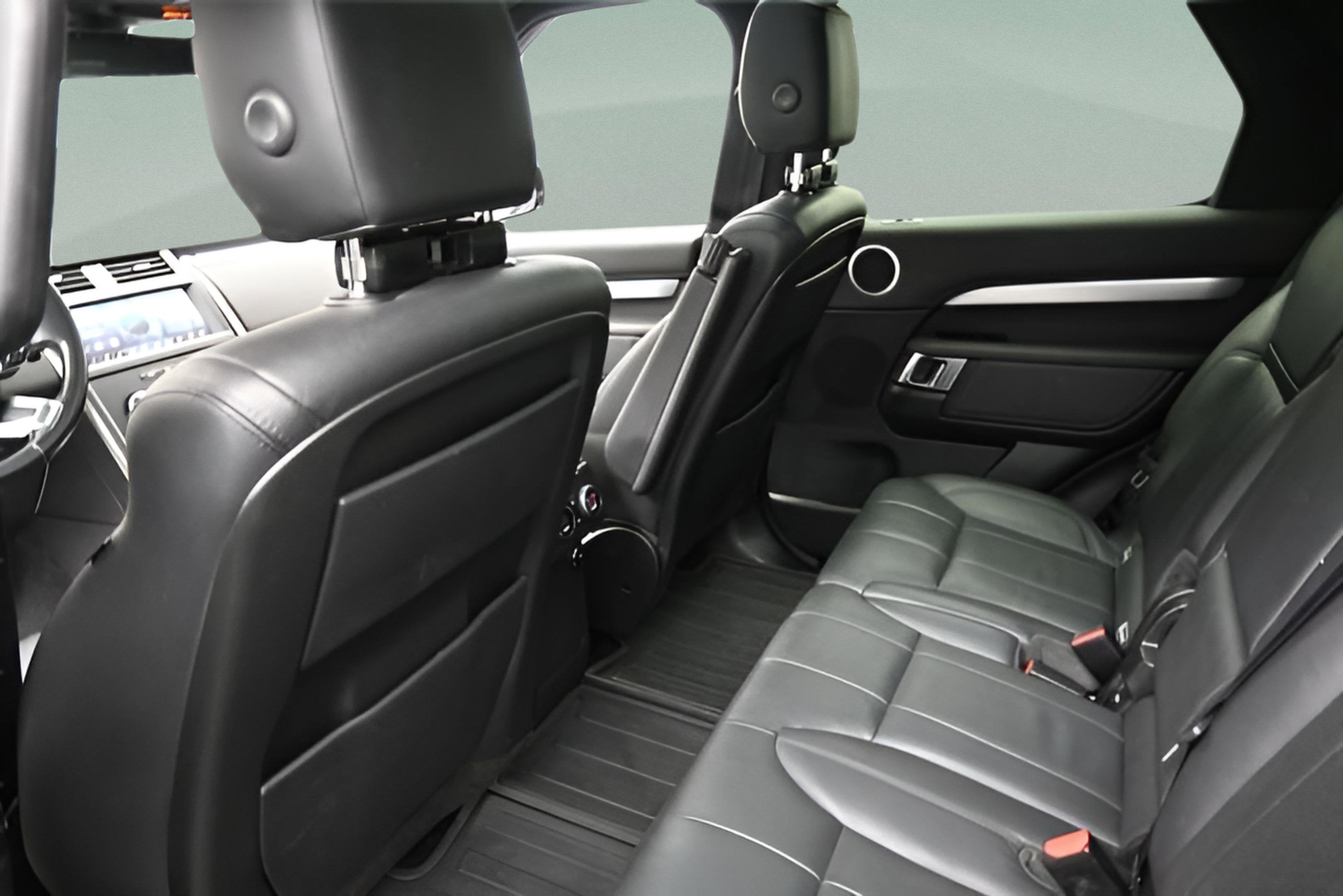 2020 Land Rover Discovery Landmark Edition