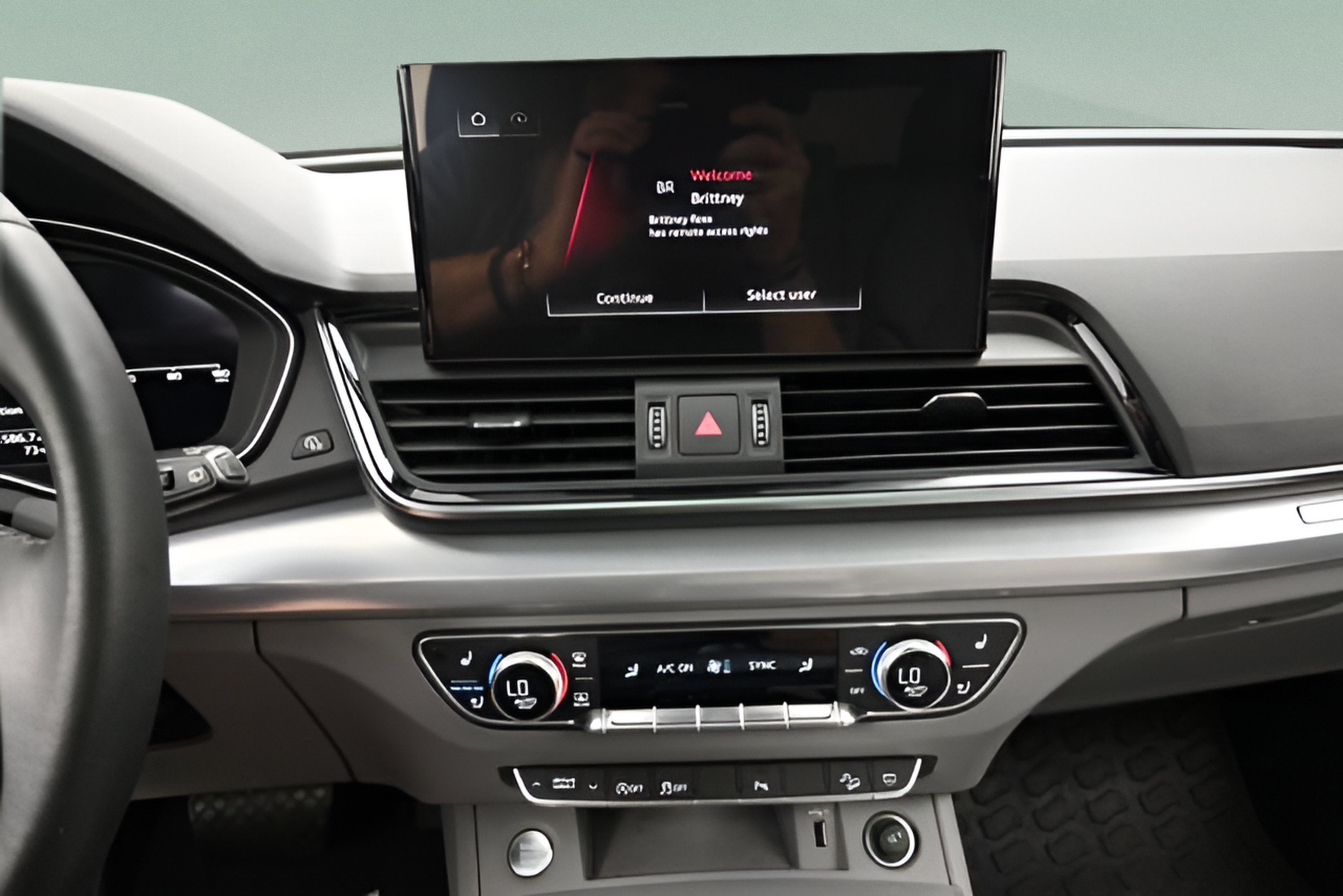 2023 Audi Q5 Sportback Premium Plus 45 TFSI S line quattro S tronic